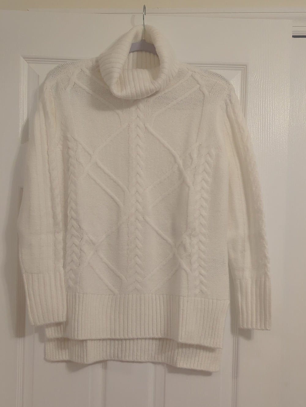 Simply Vera Vera Wang Cream Cable Turtleneck Sweater